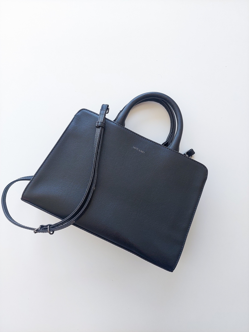 Matt & Nat Minimalist Black Vegan Leather Satchel Bag Purse Classic Midi Casual